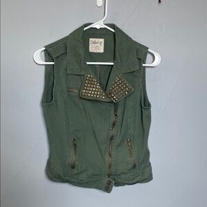 Dolled Up M Olive military green studded zip up denim vest street